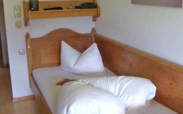 Hotel Gutshof zum Schluxen