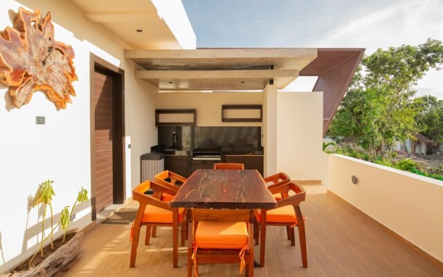 Stunning Exclusive 4BR House Private Pool Rooftop Sundeck Amazing Amenities