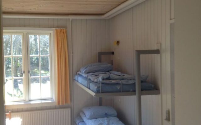 Rønne Vandrerhjem - Hostel