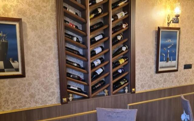 Garni Hotel  Spa Nicolo