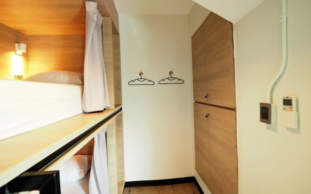 T Hostel at Victory Monument