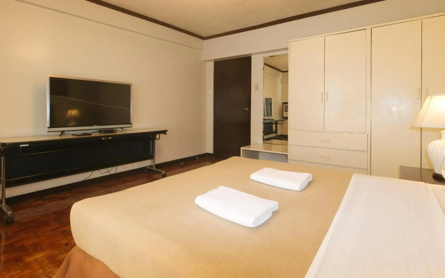 El Rico Suites