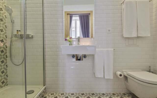 Uma Suites Pau Claris Barcelona