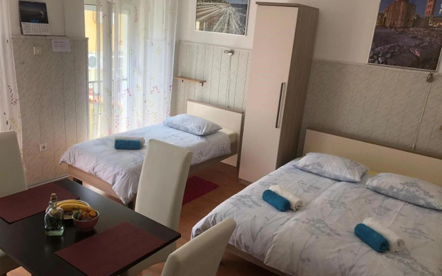 Apartments Campo Castello