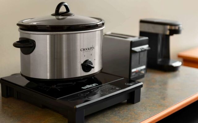 Travelodge by Wyndham Edson