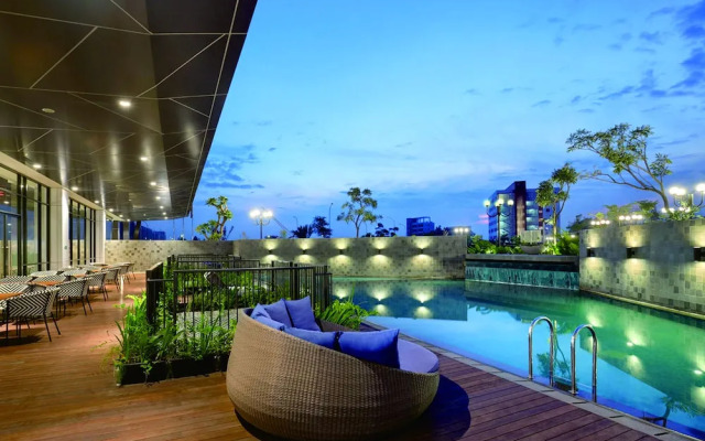 THE 1O1 Jakarta Airport CBC