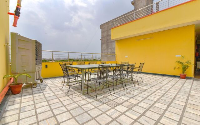 FabHotel Umrao Haveli With Pool