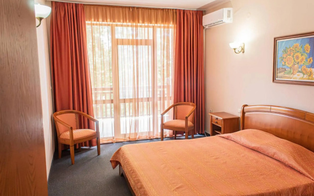 Estreya Residence Hotel and SPA