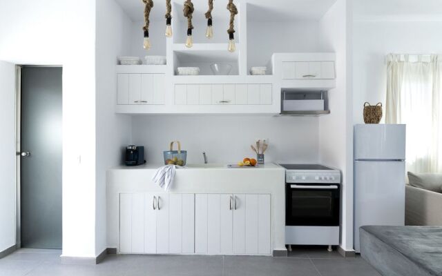Amperian Mykonos Suites