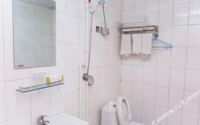 Qufu Shangruge Business Hotel