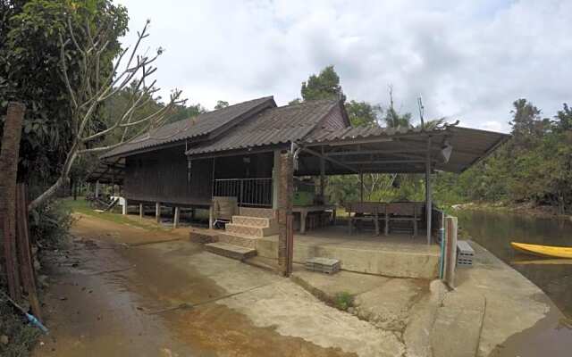 เมี่ยงไม้ รีสอร์ท