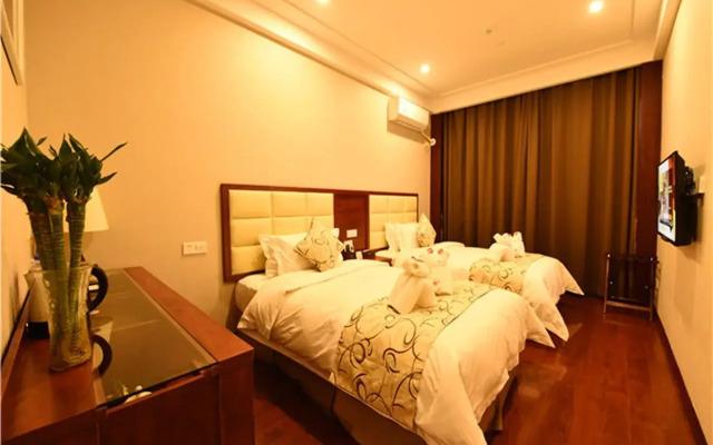 The Savile Residence Hotel