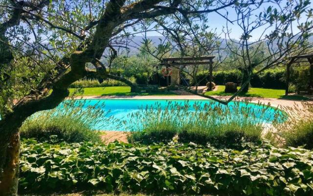 Spoleto Tranquilita/pool/slps 20/spoleto 15 Mins