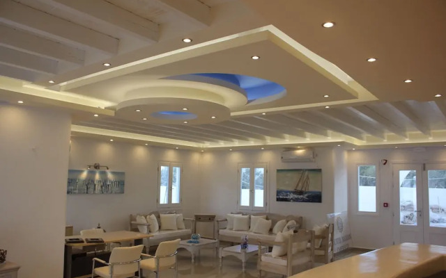 Nicolaus Club Prime Naxian