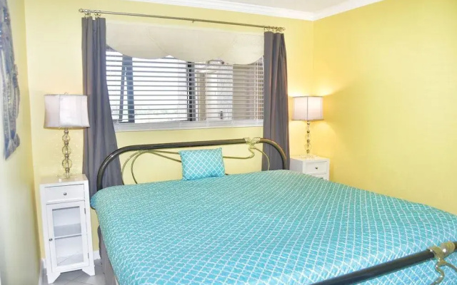 Ocean Villas 904 - 1 Br Condo
