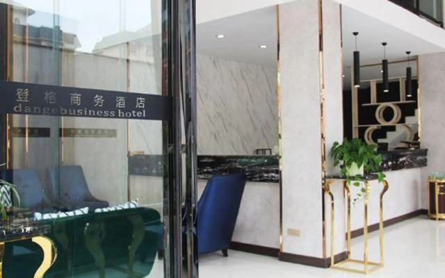 Dengge Business Hotel