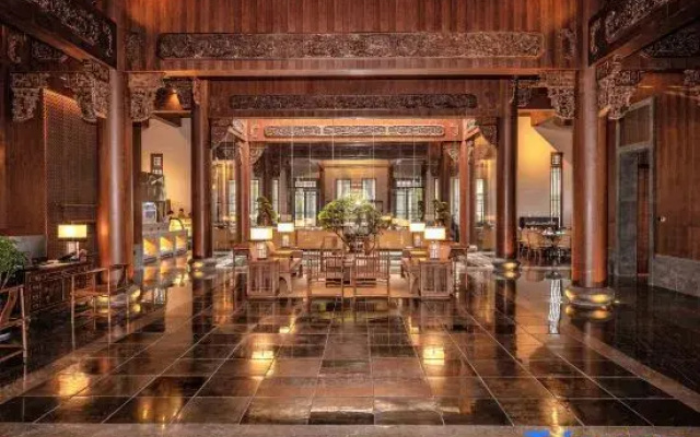 The Old House Hotel