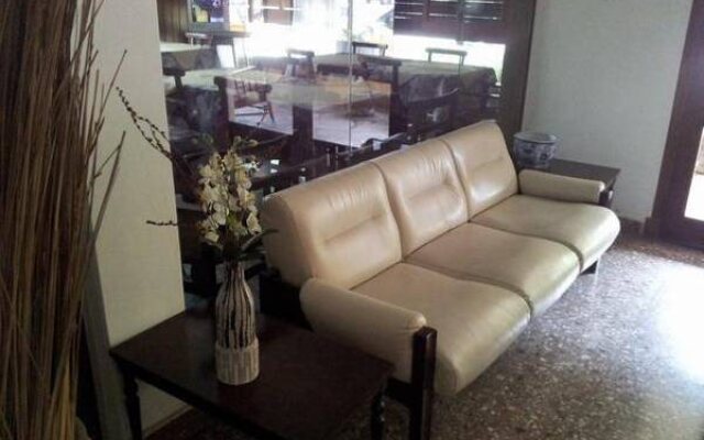 Hotel Meson