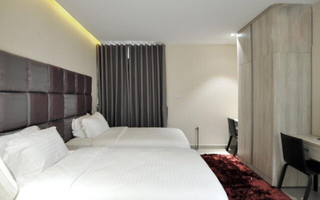 Paiza Residences & Hotel