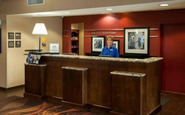 Hampton Inn & Suites Watertown