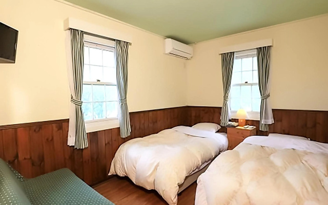 Pension Human – Guest Rooms – Yamanakako