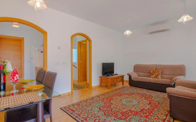 Villas Guzman-Grinev