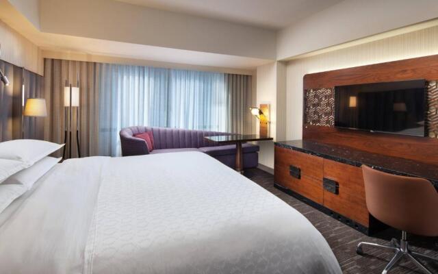 Sheraton Grand Los Angeles