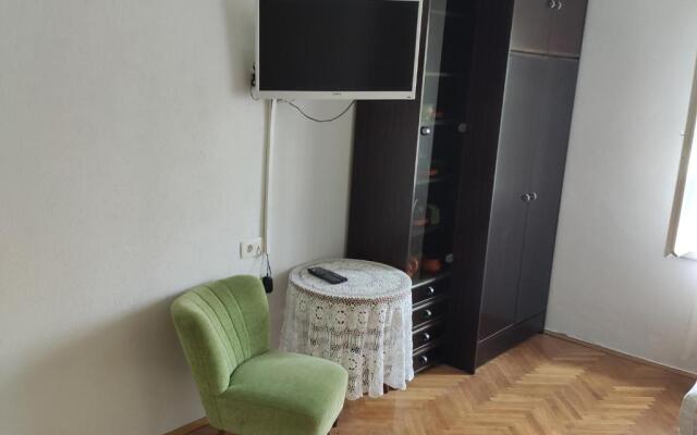 Apartment IV&AN