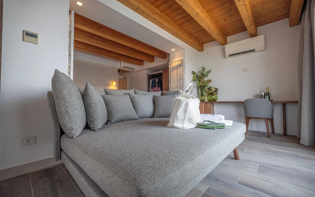 Hotel Villa Leopardi 4S - Adult only