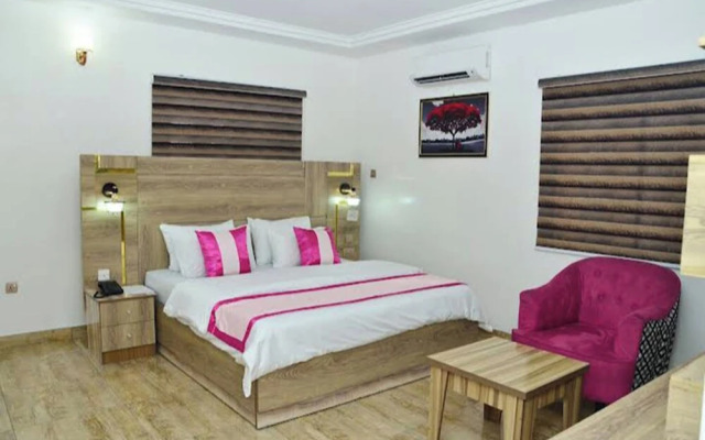 Sterling lakeview Apartments Hotel and Suites