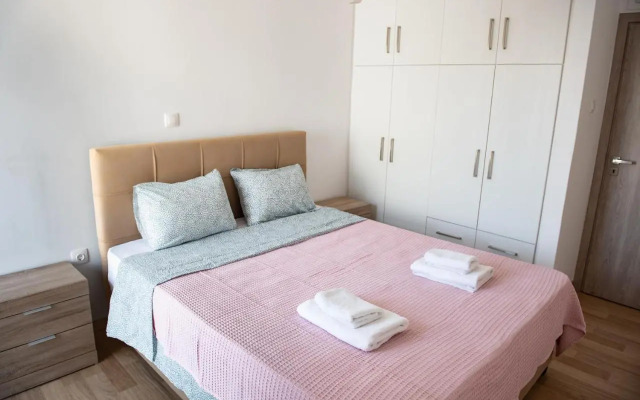 Renovated Apartment 5min From Subway Station 'Attiki'