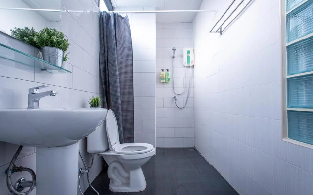 T5 2 Bedrooms/6guests/full kitchen/1 min to BTS