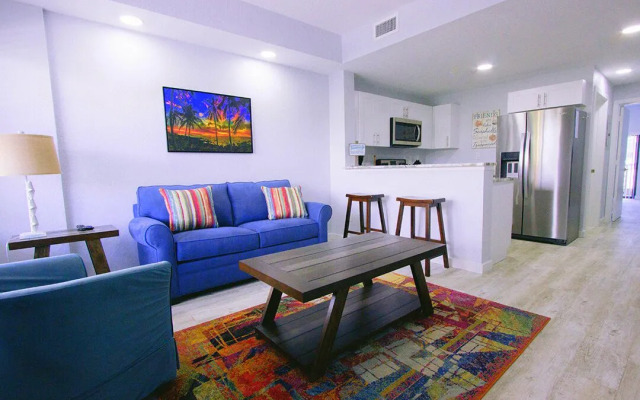 Vistalmar Beach Resort