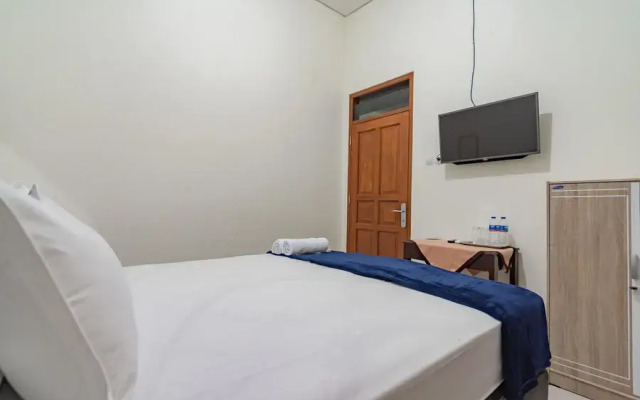 The Lima Guest House Syariah RedPartner