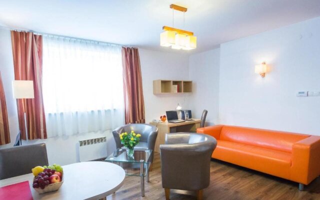Warsaw -  Apartments Apartamenty Wilanów