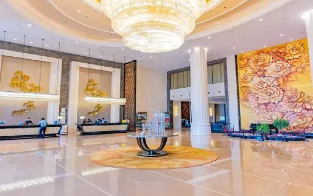 Full Wealth International Hotel