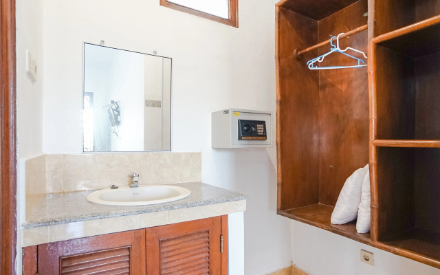 Indopurejoy House - Komala Indah Cottages - Hostel