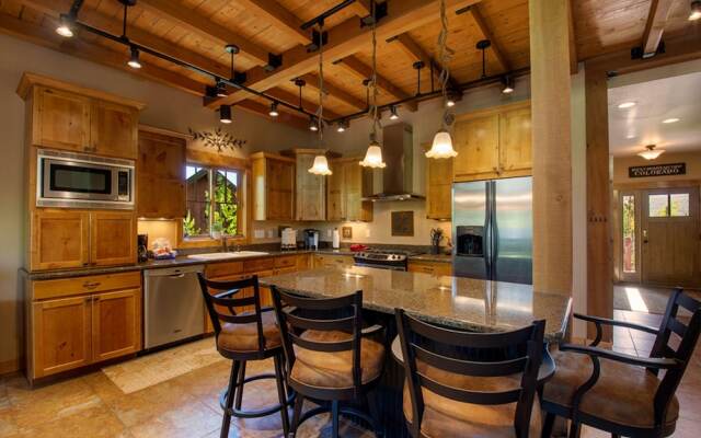 Leland Creek Home