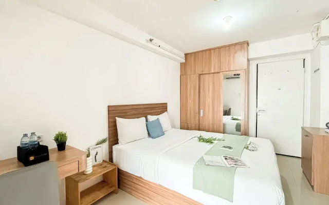 Strategic And Trendy Studio At Bassura City Apartment