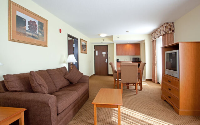 Holiday Inn Express Princeton I 77