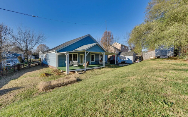 Pet-friendly Charlotte Home w/ Fenced Yard & Patio