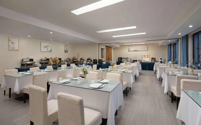 Days Inn by Wyndham Hangzhou Zhuantang