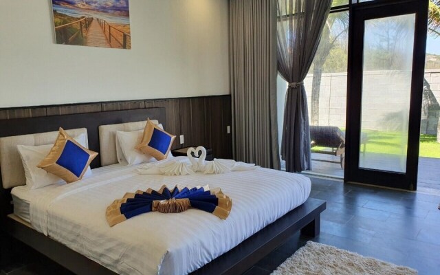 Starlight Villa Beach Resort & Spa