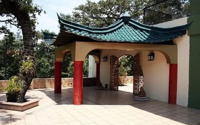 Suites Jardin Imperial