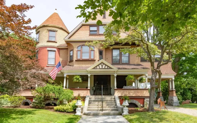 Saratoga Dreams B&B