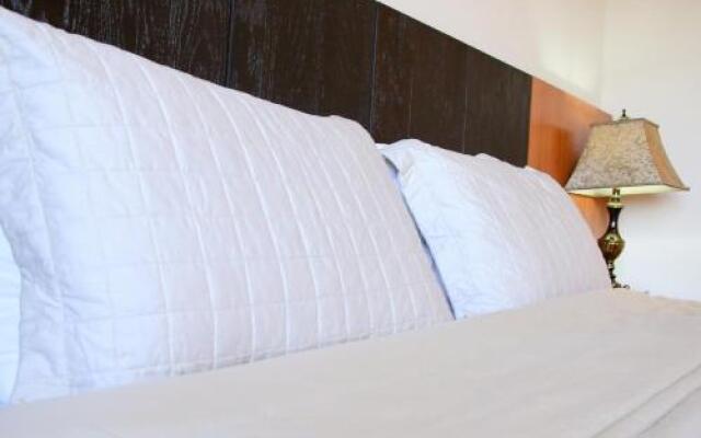 Olimpo Hotel & Suites