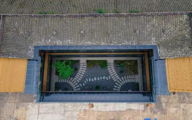 Qingchengshan Yunju Villa