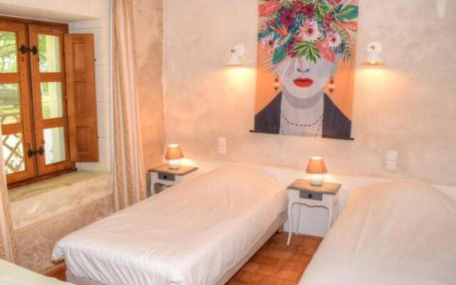 House Le Cambalu Des Douves 2