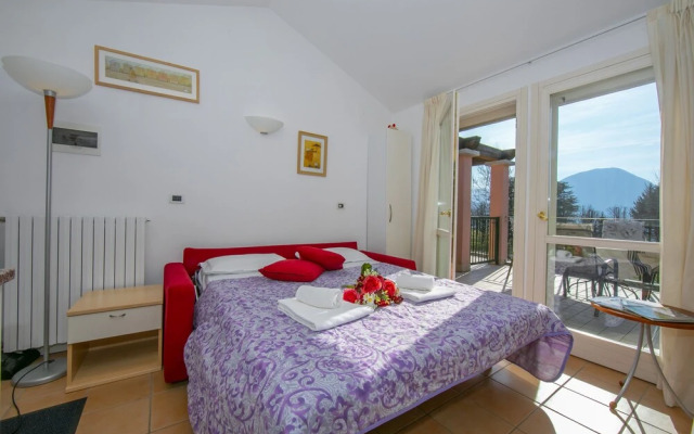 Porto Letizia Ortensia 8