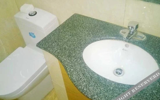 Futeng Wangluo Business Hotel